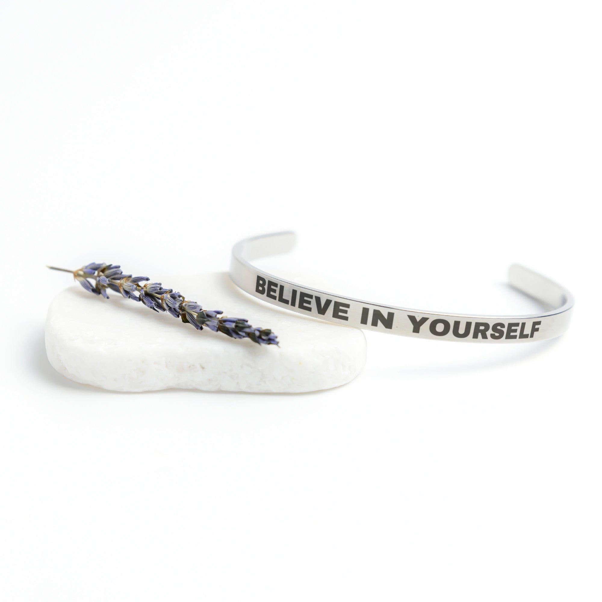 Braccialetto Regolabile Farfalla 'Always Believe In Yourself' - Intrecciato A Mano Con Biglietto